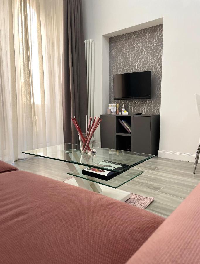 Duomo Platinum Apartments Napoli Cameră foto